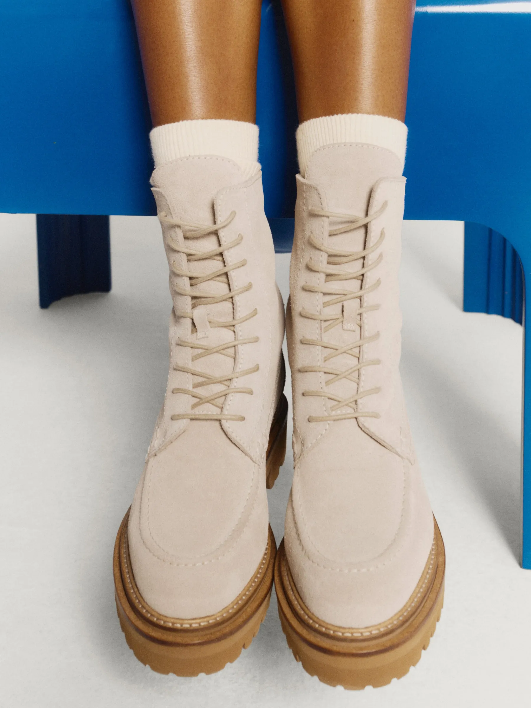 BOTA SERRAJE DESERT BEIGE^HOFF Hot